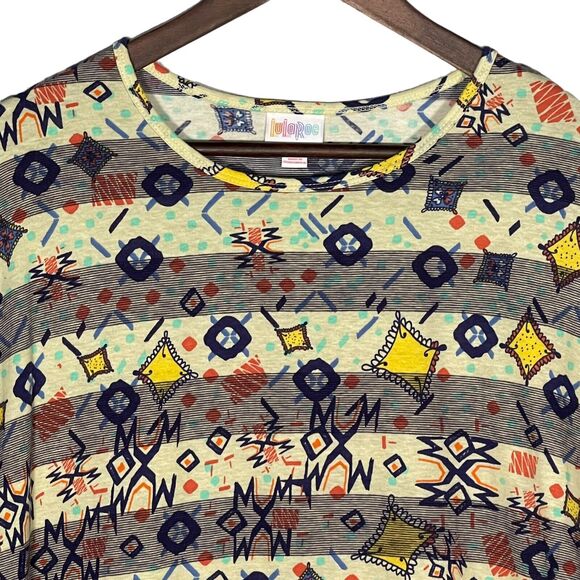 LulaRoe Oversized Top Size S Multicolor Cave Paintings Tribal Ethnic Art-to-Wear - Picture 7 of 12